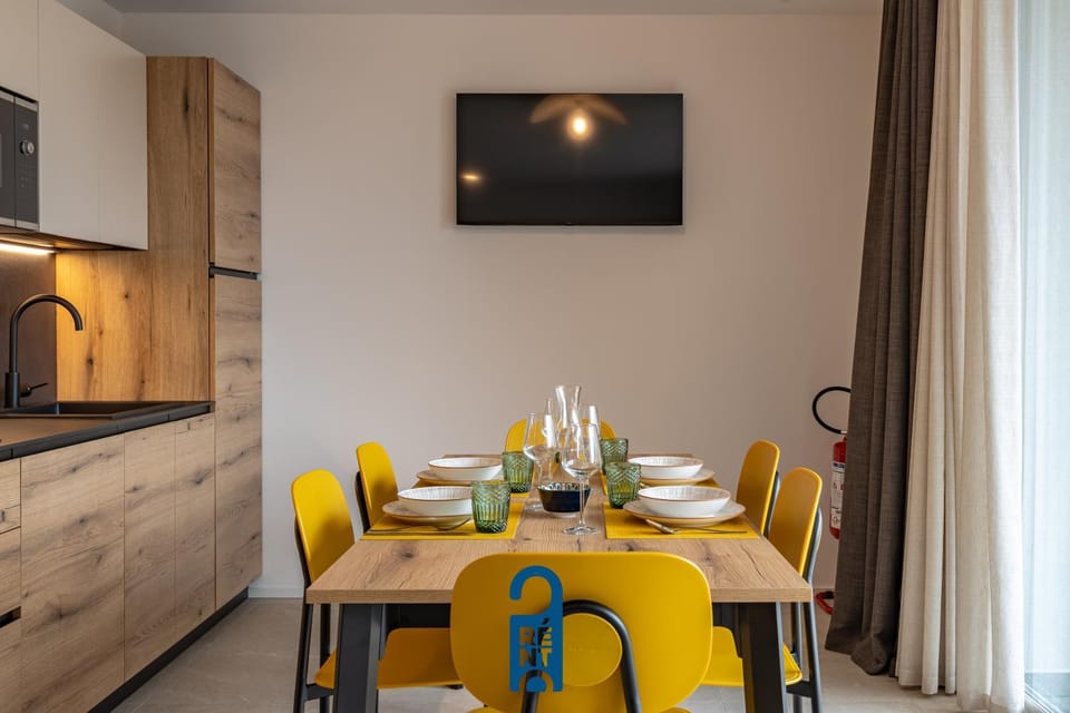 TV and multimedia, Dining area, kitchen