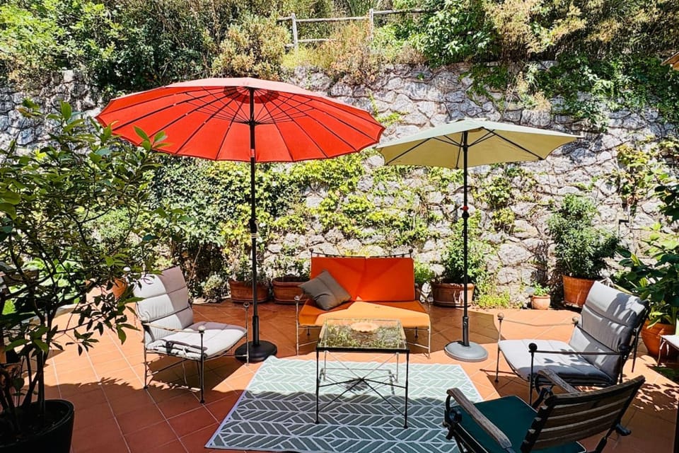 Villa Panorama Saint-Jeannet Swimming pool Sea and mountain views Villa in French Riviera
