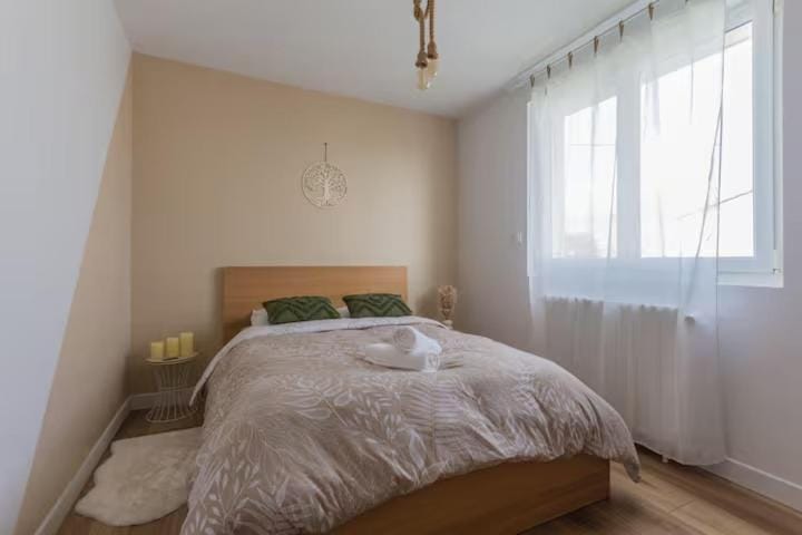 La Mais'Yon du Bonheur - Garden & Game Room Bed and Breakfast in Pays de la Loire