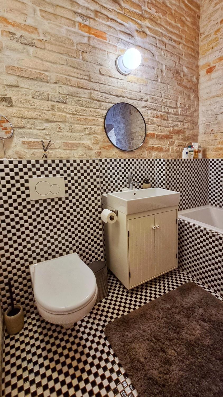Toilet, Bathroom, Bath