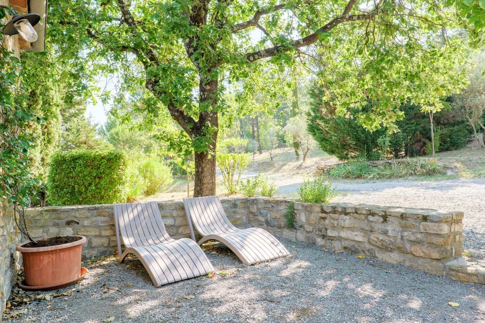 Gîte le Mûrier piscine partagée Apartment in Les Vans