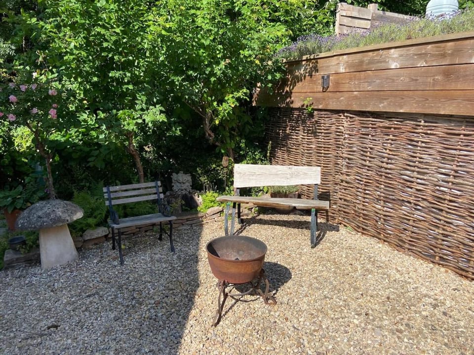 16th Century cottage with heated pool & hot tub House in Malvern Hills District