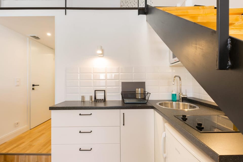 Top Location - Vibrant Downtown Escape Apartment in Budapest