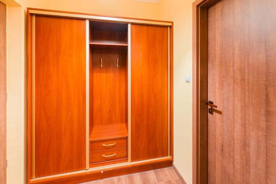 wardrobe