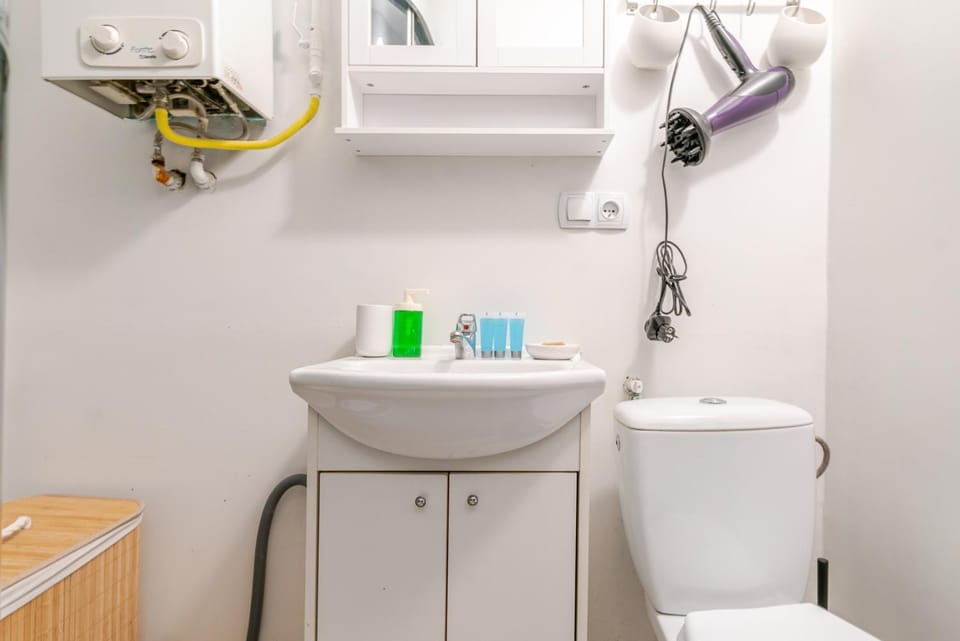 Toilet, Bathroom