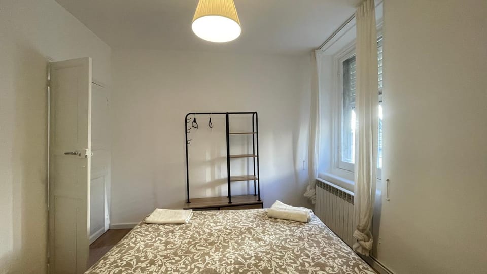 Bed, Photo of the whole room, Bedroom, towels, wardrobe