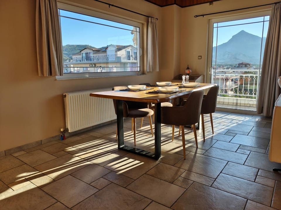Xi Luxury Apartment Apartment in Peloponnese Region