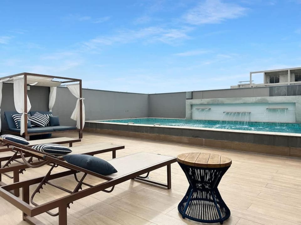 Allianz - Bourbon - Piscina - Coworking - Central Apartment in Sao Paulo City