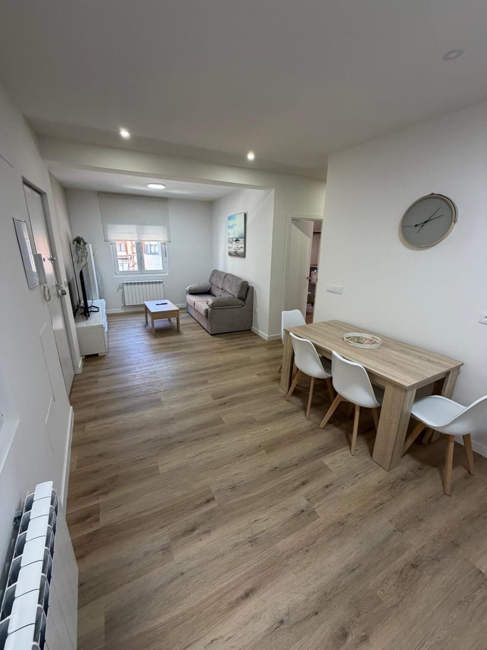 TV and multimedia, Lounge or bar, Dining area