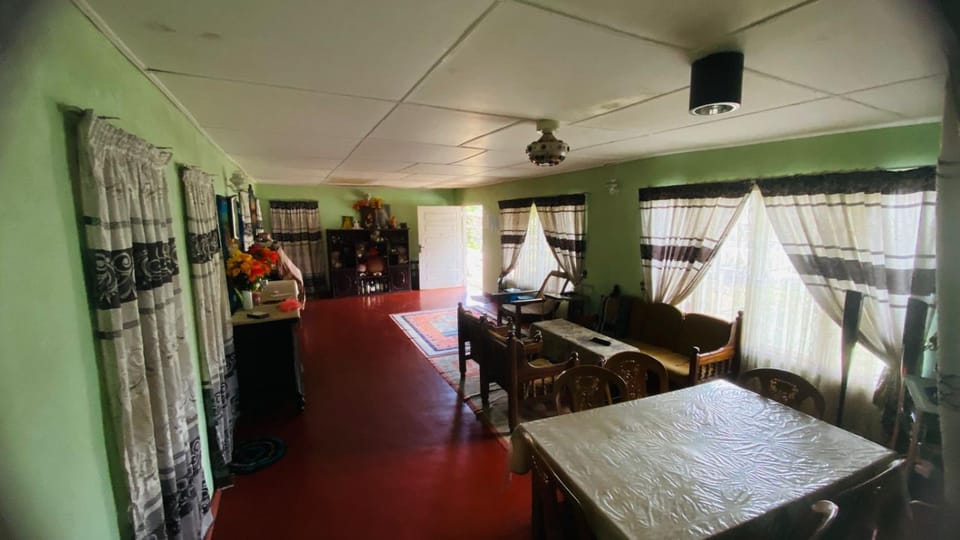 Pink heaven holiday home House in Nuwara Eliya