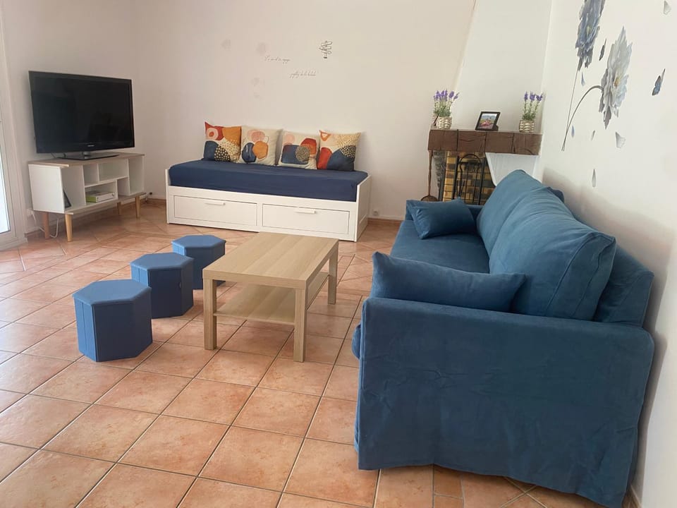 L'Orée Haut - Maison 8 personnes avec piscine dans le Lubéron Apartment in Forcalquier