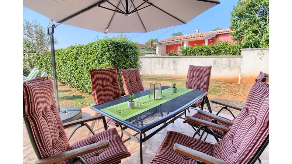 Garden, Seating area