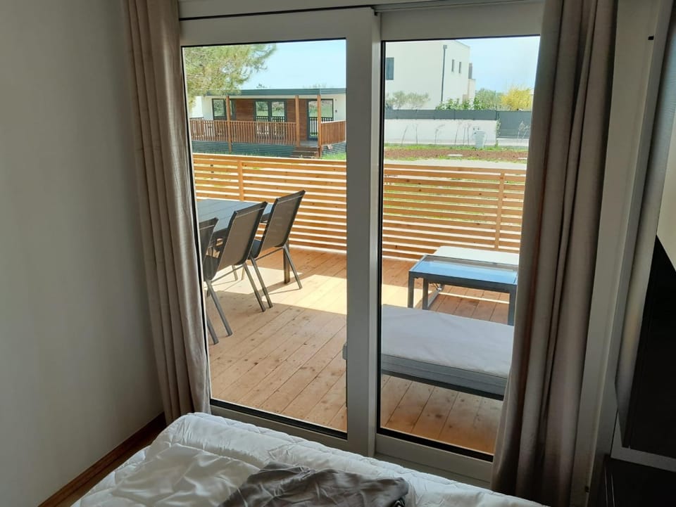 Vila Lila & Vila Pino, Bungalows on a Campsite with a Pool, 300m to the Beach, Privlaka Campground/ 
RV Resort in Zadar County