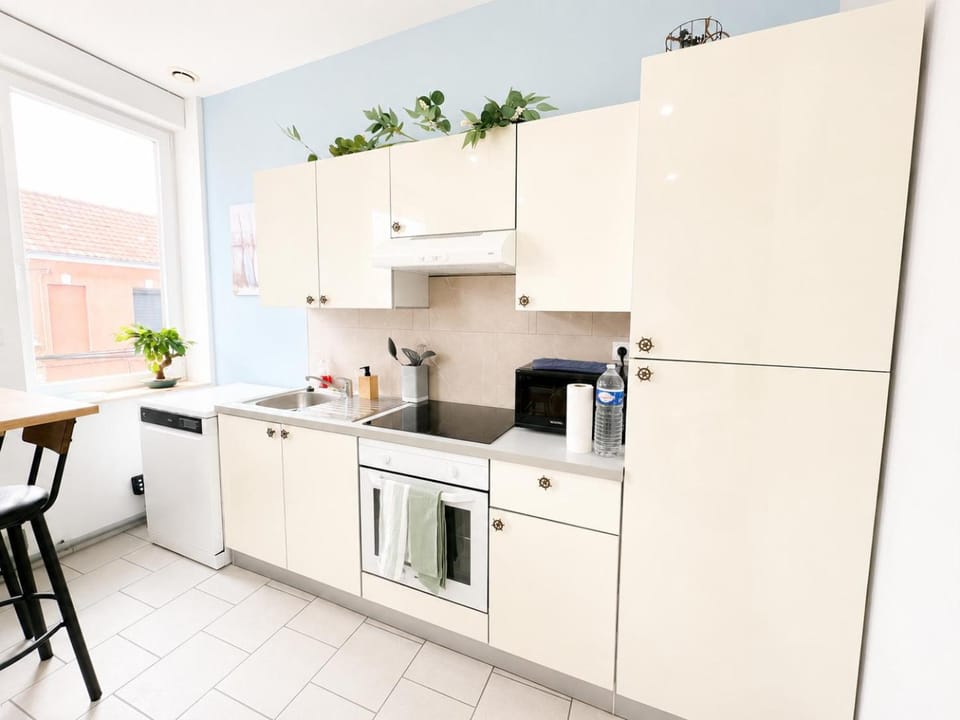 Le Nid des Marins - duplex Calais centre 6 voyageurs Apartment in Calais