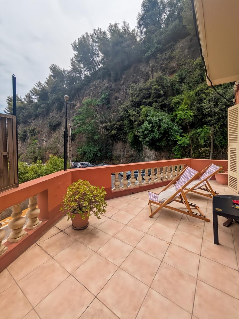 Balcony/Terrace, sunbed