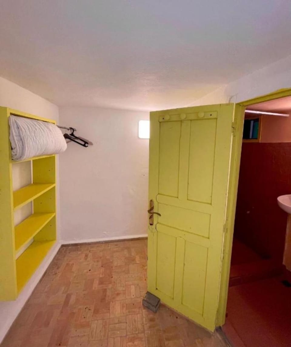 Bathroom, wardrobe