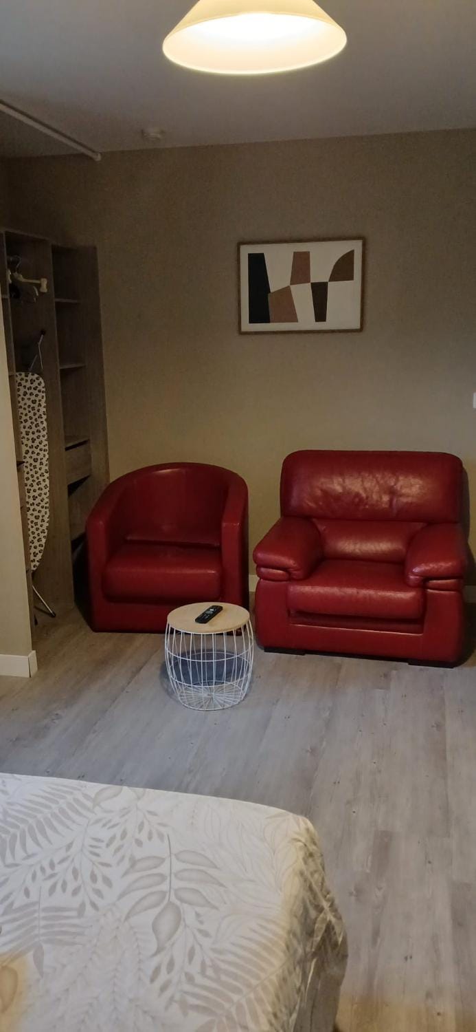 Studio neuf et cosy à 1 min des Thermes Apartment in Occitanie