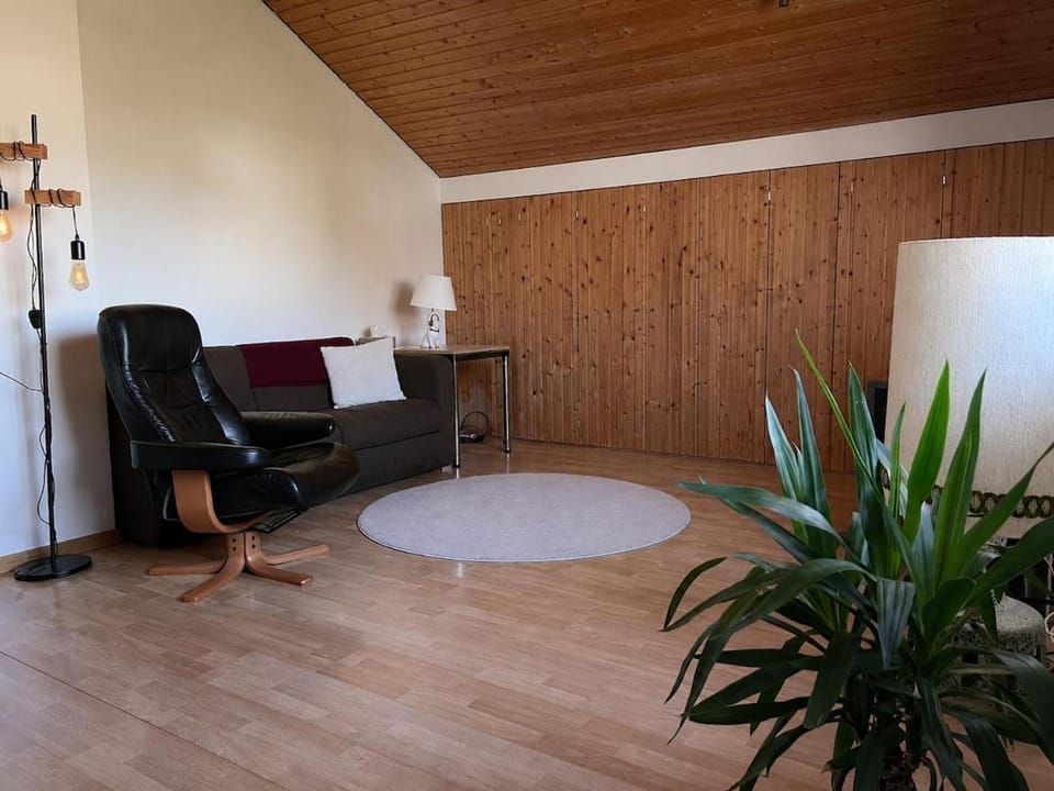 Großzügige Ferienwohnung in Vogt mit Balkon und Alpenblick Apartment in Wangen im Allgäu
