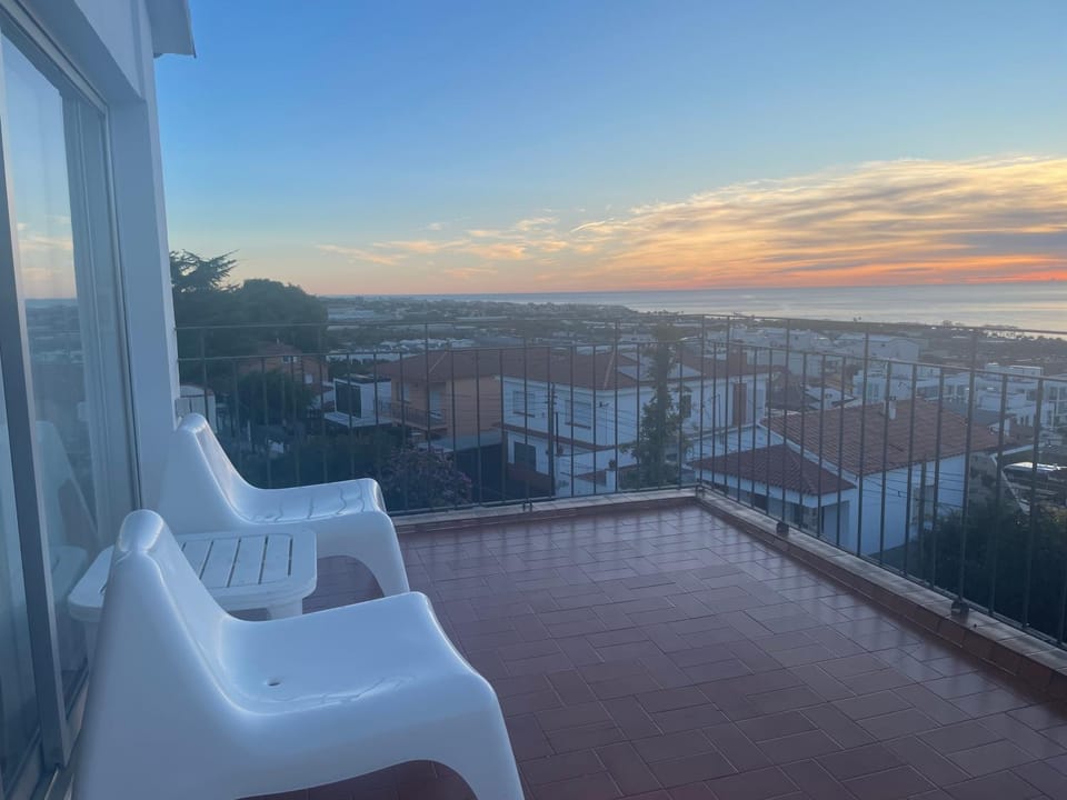 View (from property/room), Balcony/Terrace, Sea view