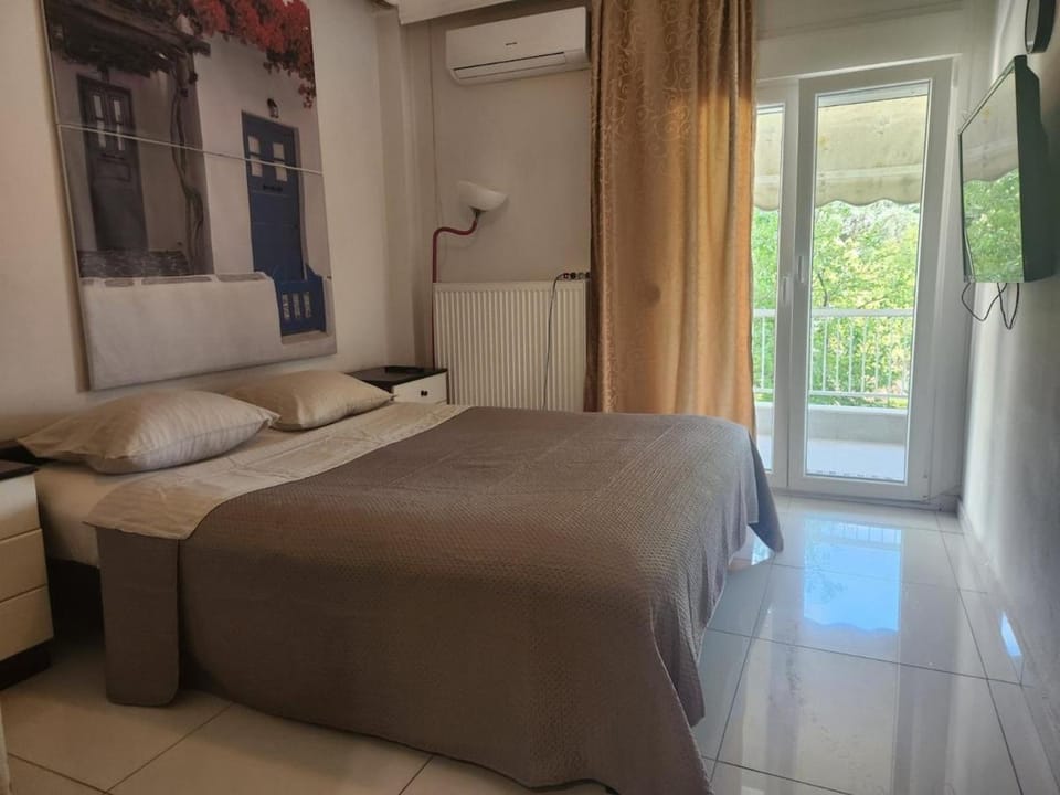 Airport Sea Parking View Apartment in Decentralized Administration of Macedonia and Thrace