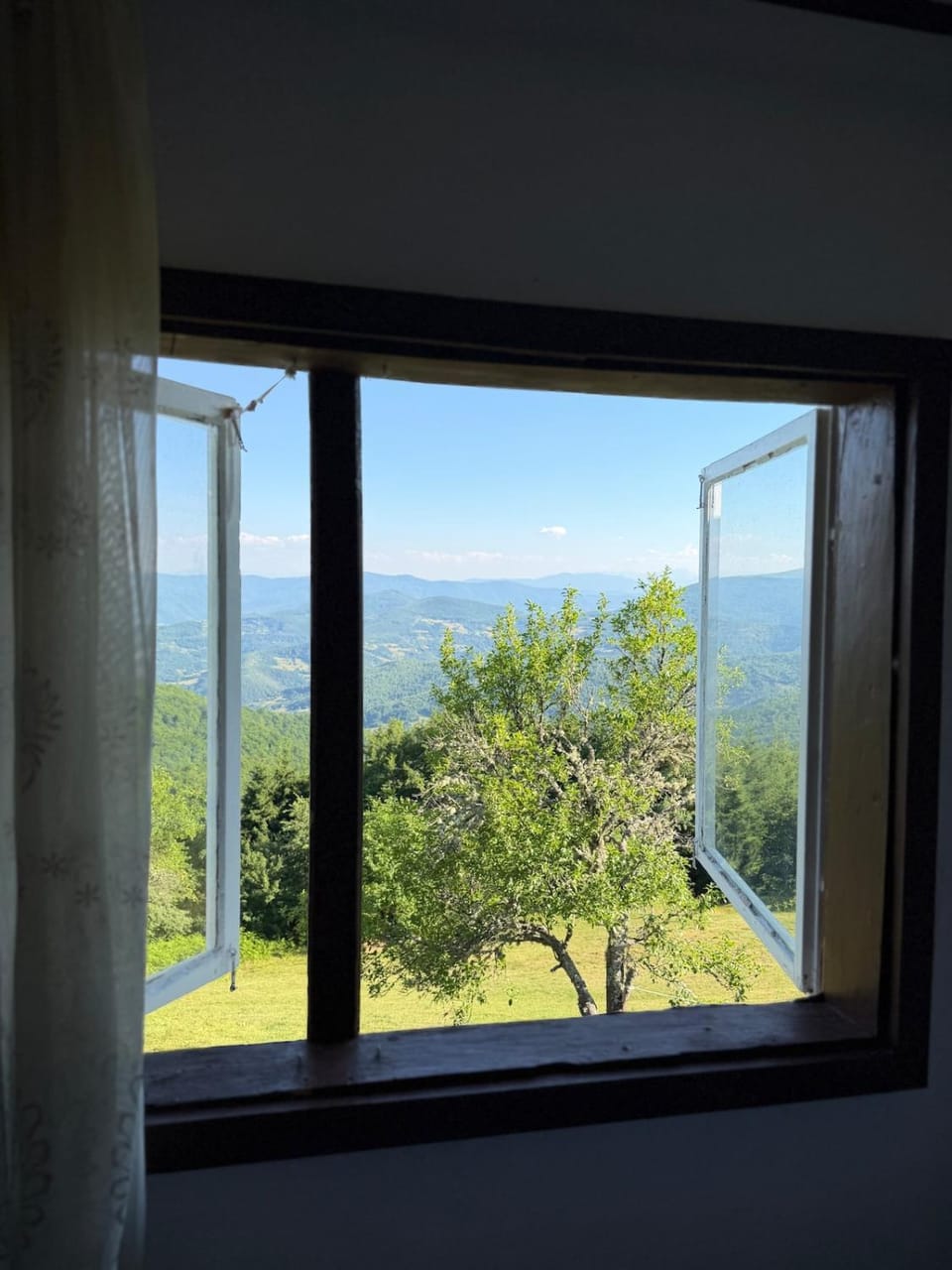 112 Year Old Heritage Home-Mountain Views- Goražde Chalet in Federation of Bosnia and Herzegovina