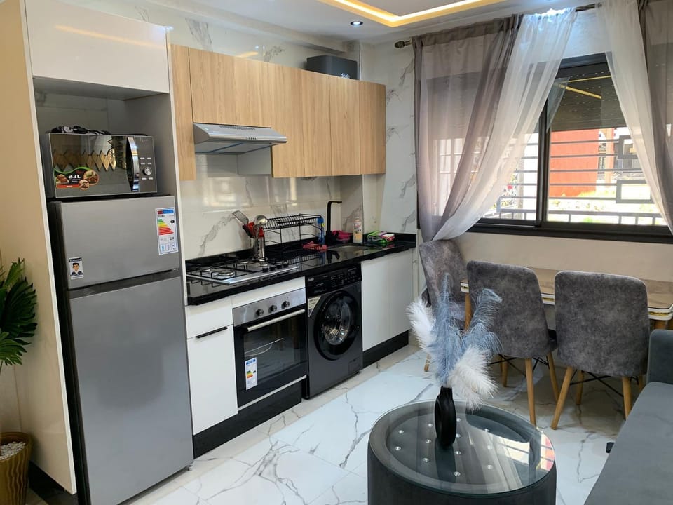 Hermoso apartamento en la playa de martil rimal Apartment in Tangier-Tétouan-Al Hoceima