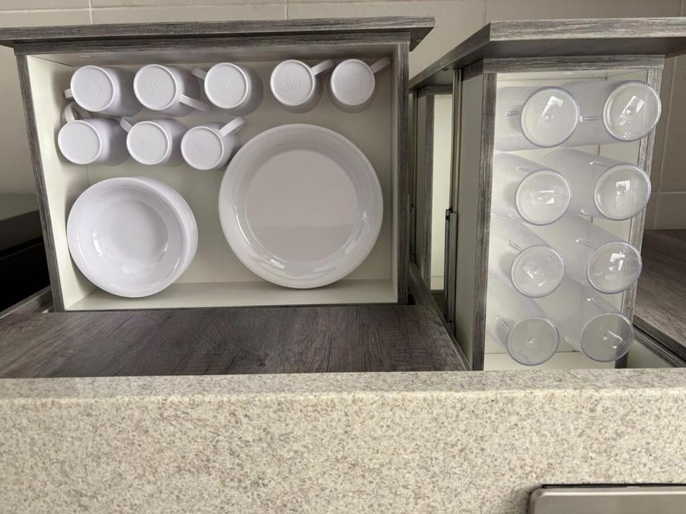 Departamento nuevo 2 autos wifi vigilancia 24-7 Apartment in Santiago de Queretaro
