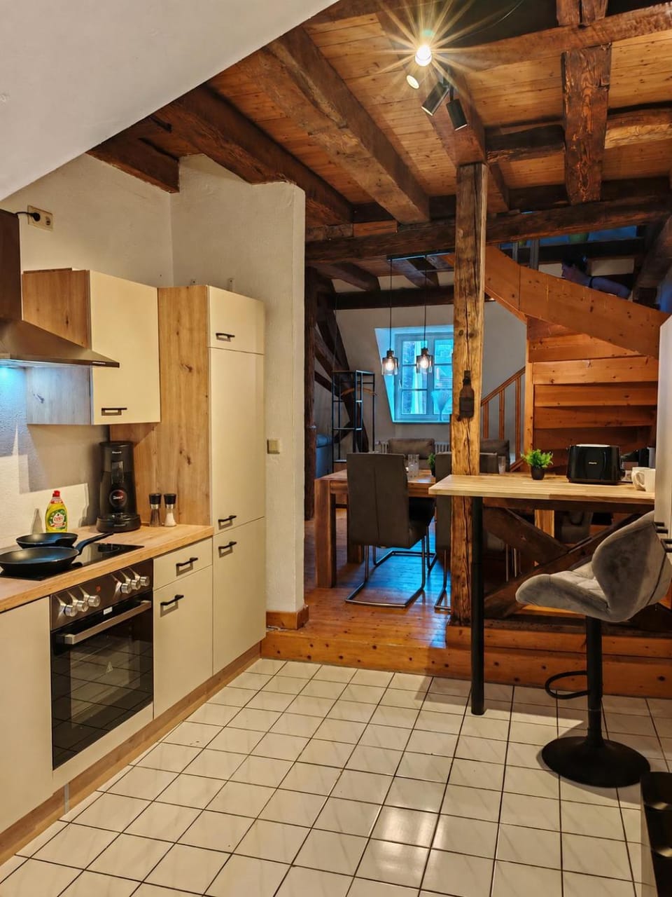Kitchen or kitchenette, kitchen