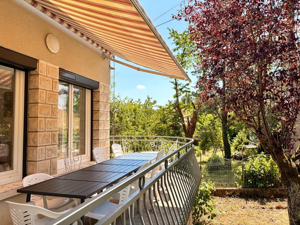 Patio, Balcony/Terrace