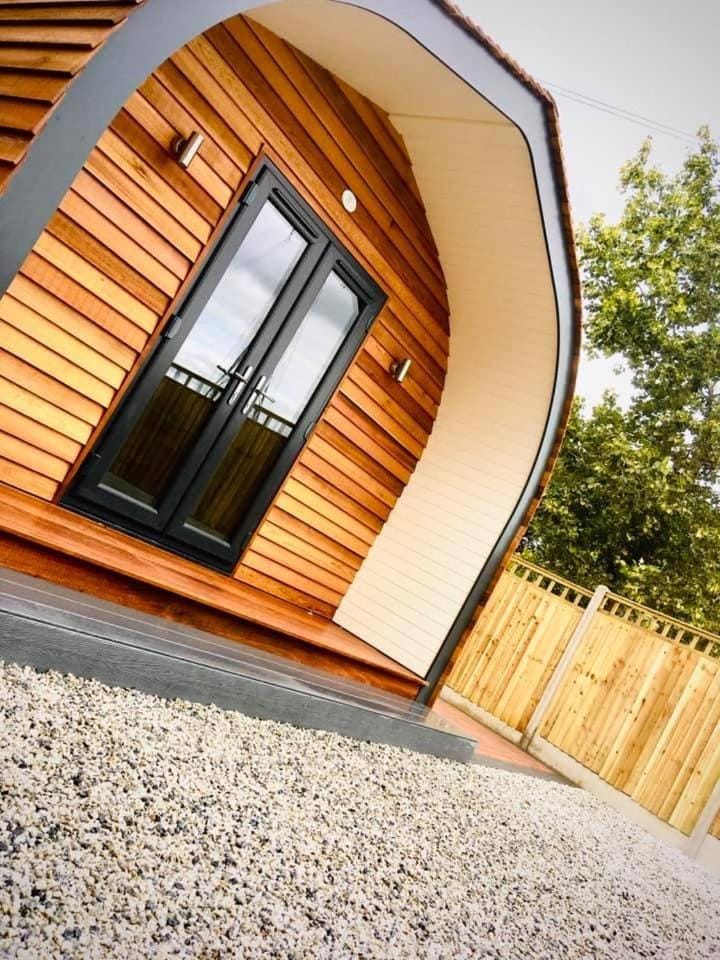 the dudsbury lodge Apartment in Ferndown