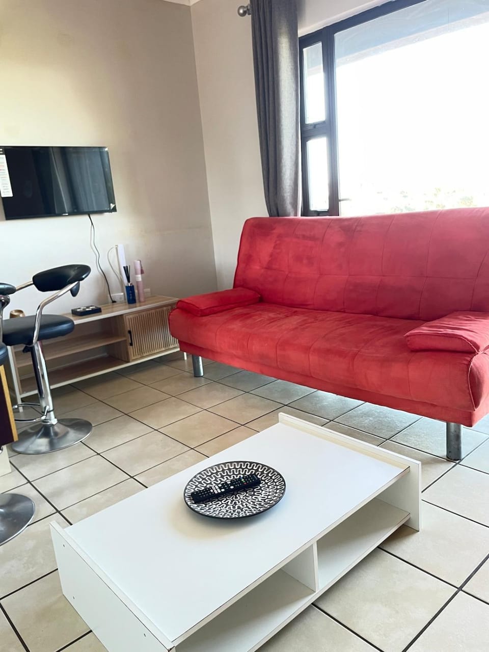 The Palm Retreat sea views Apartment in Margate