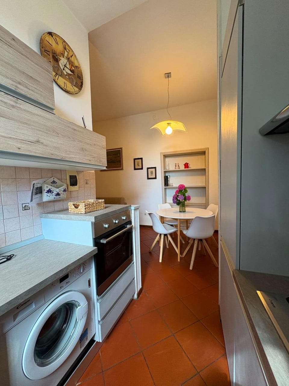 Kitchen or kitchenette, Dining area, dishwasher, oven, stove, washing machine