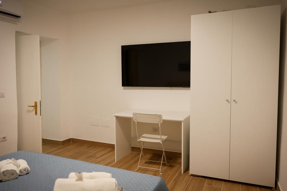House sciò sciò Apartment in Naples