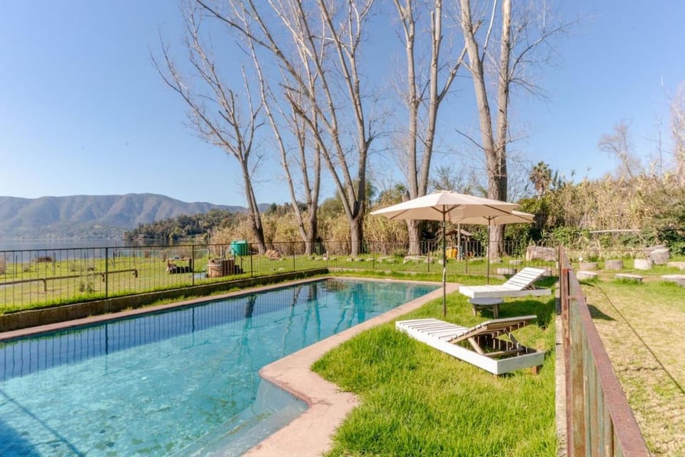 Balcon del Lago A1 - Laguna de Aculeo House in Santiago Metropolitan Region
