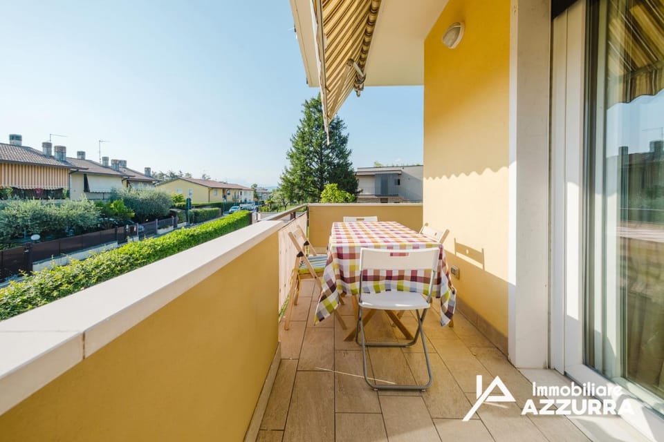 Property building, Balcony/Terrace