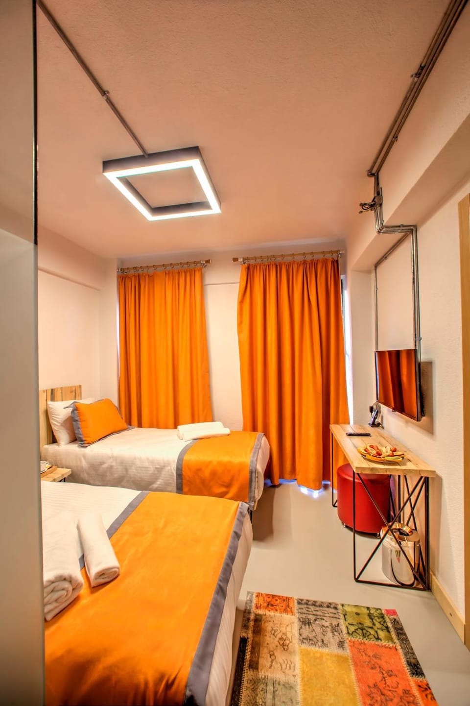 Bed, Photo of the whole room
