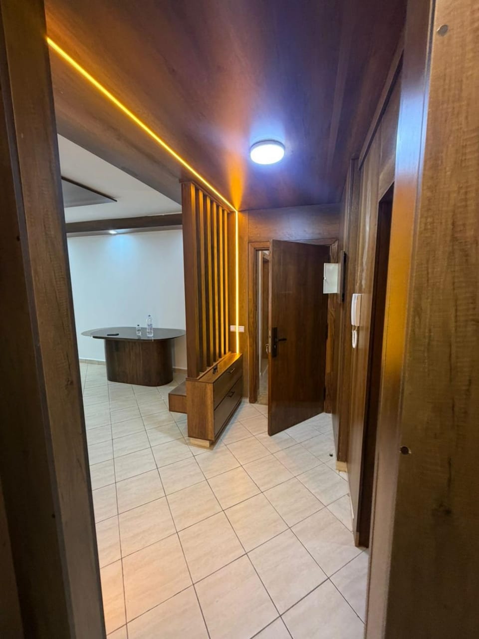 Photo of the whole room