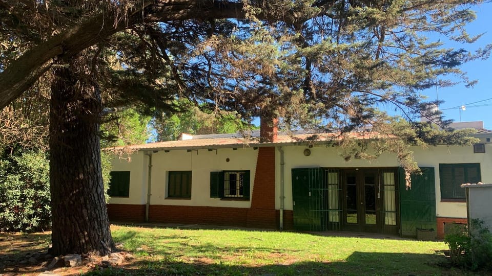 Menia House in Necochea