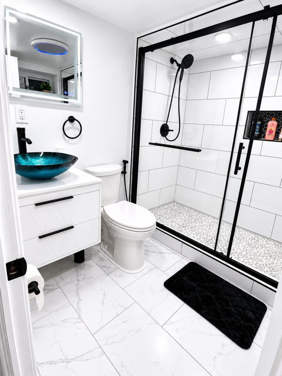 Stylish 2br Pet-Friendly suite Near Islip Airport! Apartment in Central Islip