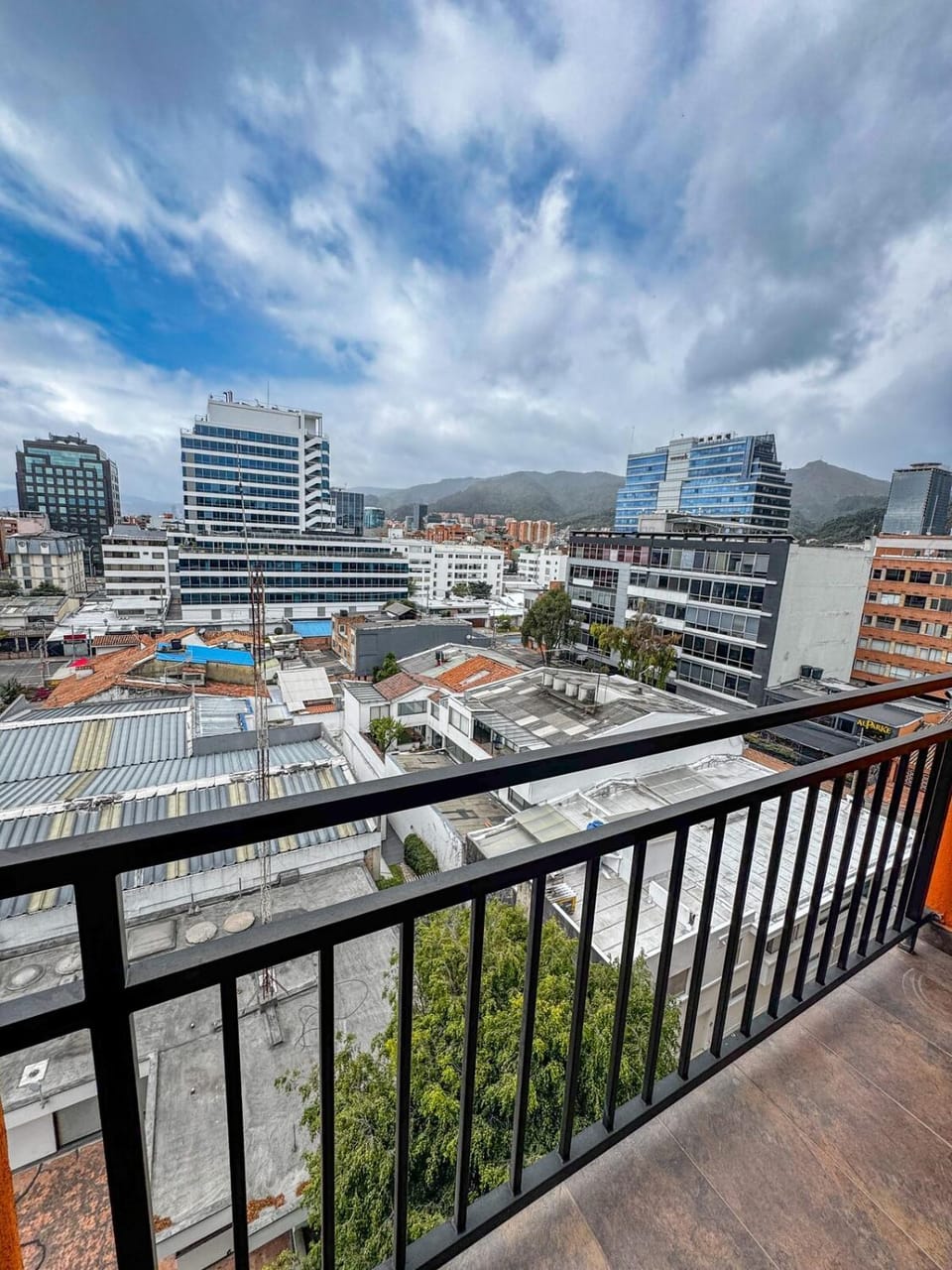 Apartamento 723 de Lujo con Alexa, Jacuzzi y Rooftop Apartment in Bogota