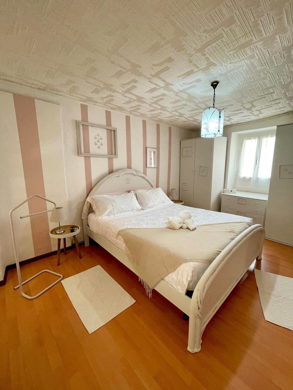 Casa Menta e Rosmarino Lake, private garden and BBQ House in Omegna