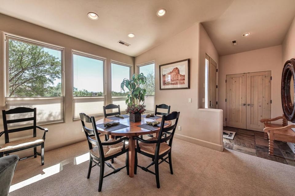 Private Beautiful home in Entrada #13 House in Santa Clara