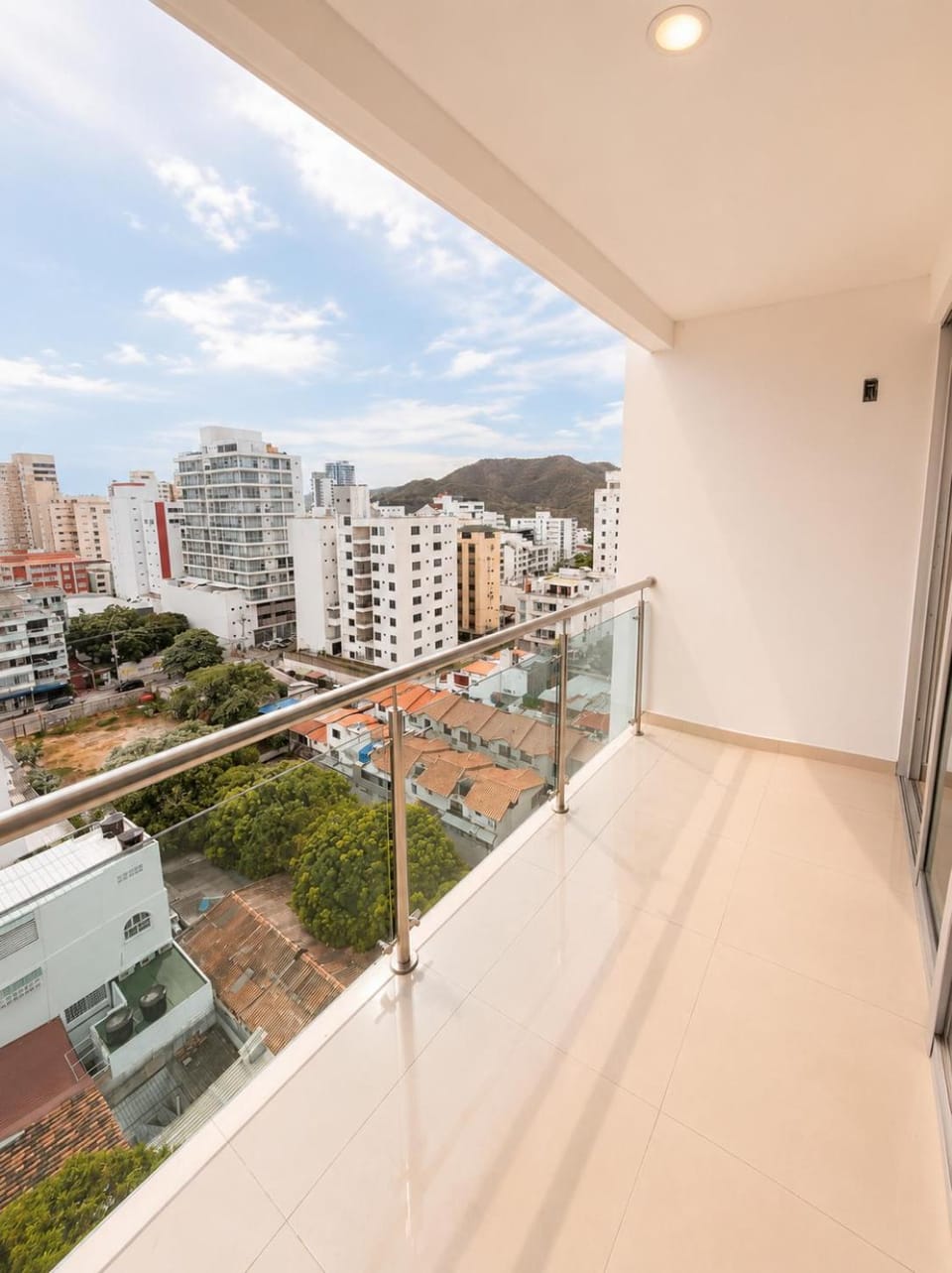 Balcony/Terrace, City view