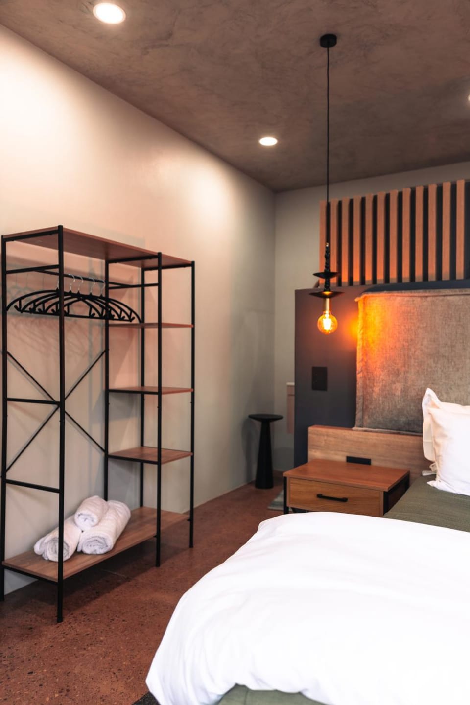 Bedroom, towels