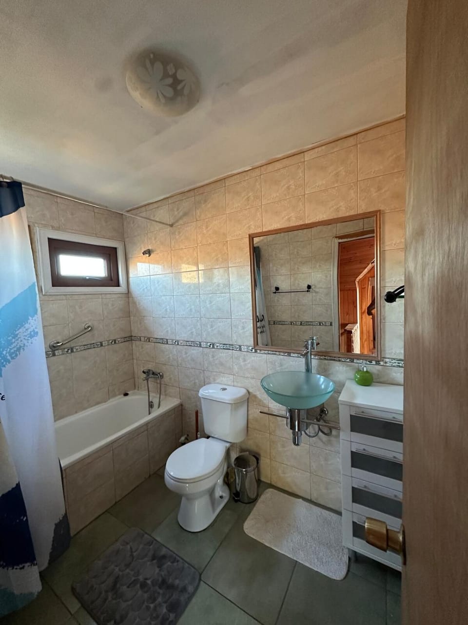 Bathroom, Bath
