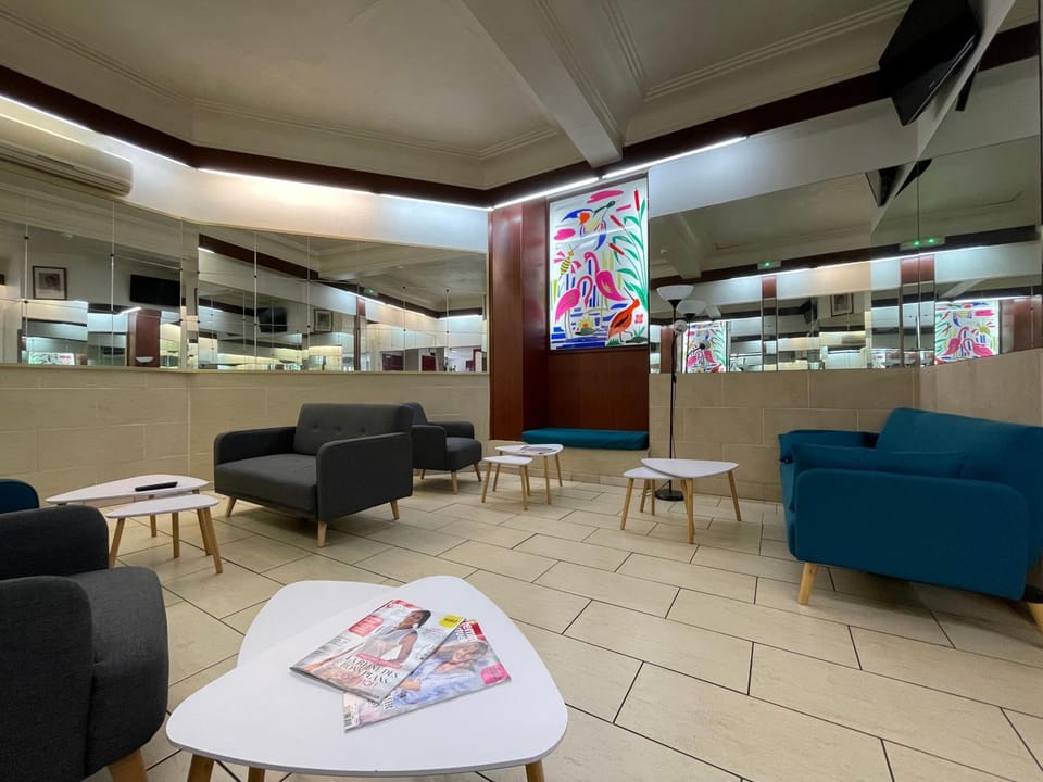 Communal lounge/ TV room, Living room, Lobby or reception, Lounge or bar, Seating area