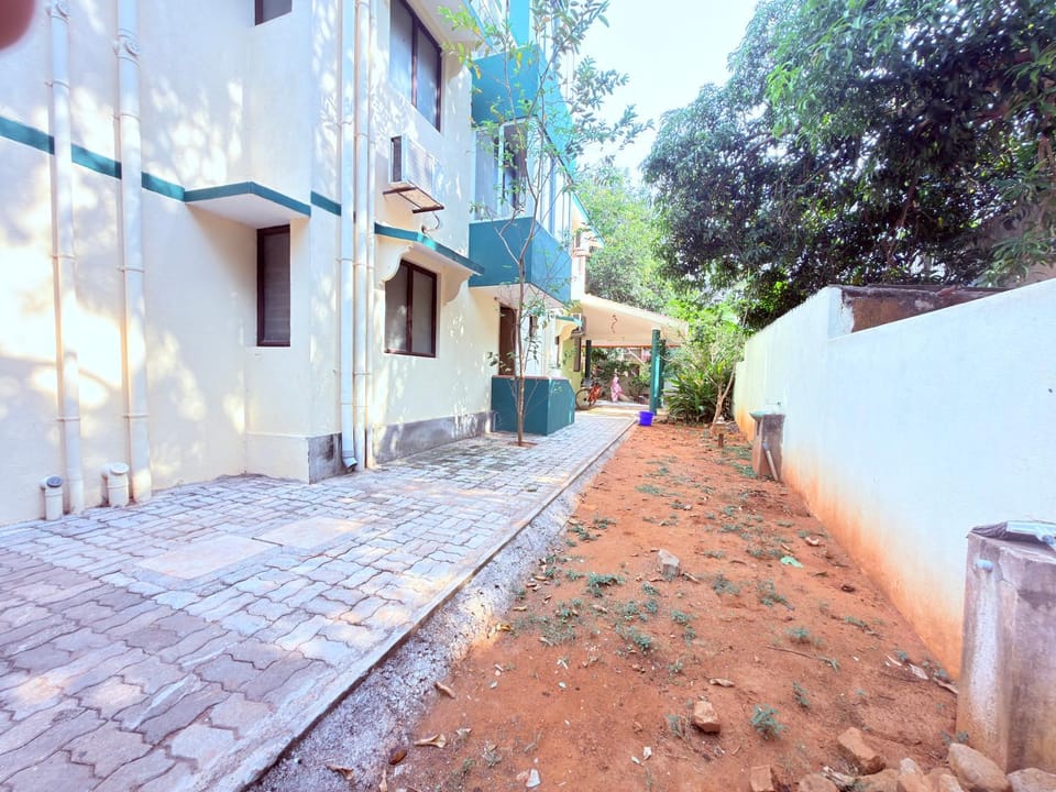 Gravity Groups Core - Pannai veedu Villa in Puducherry