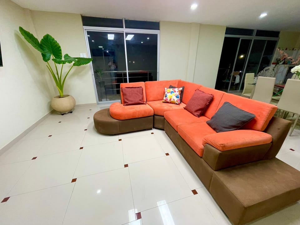 La casa de Ferro Apartment in Piura
