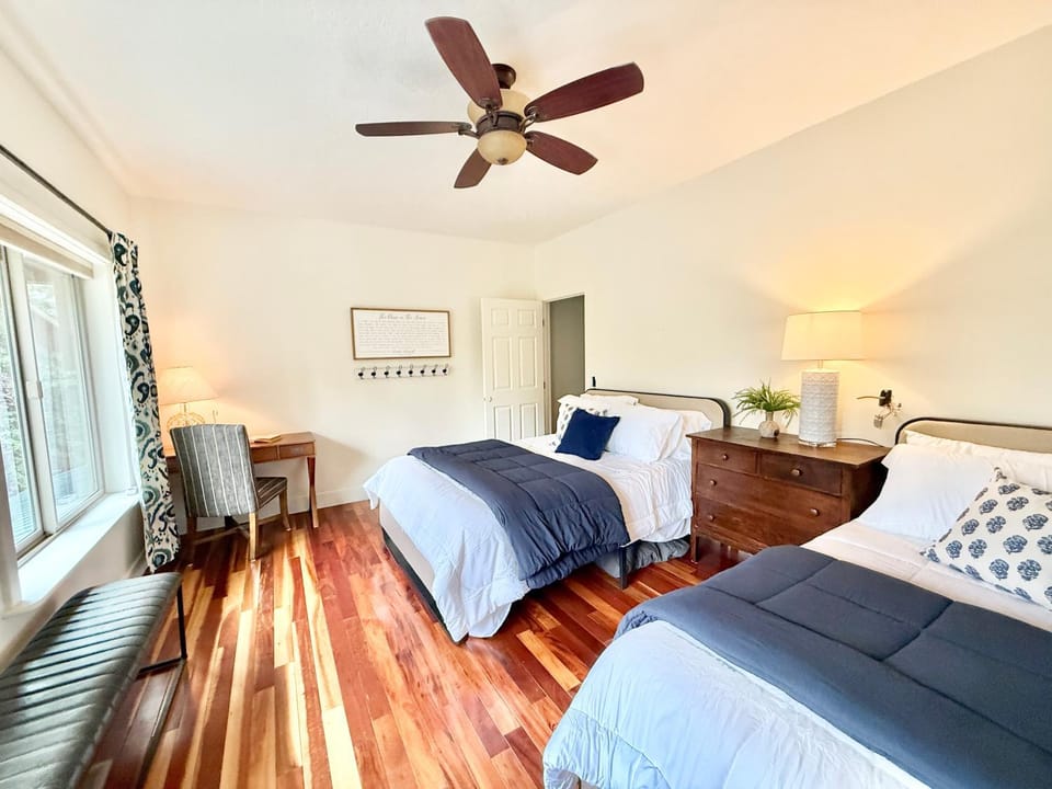 Davis Avenue Luxury Lodge House in McCall