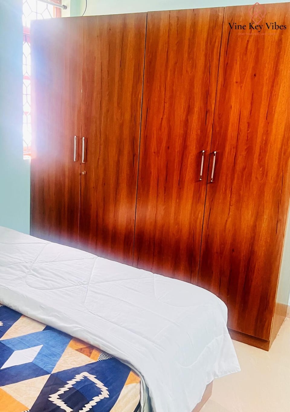 Bedroom, wardrobe